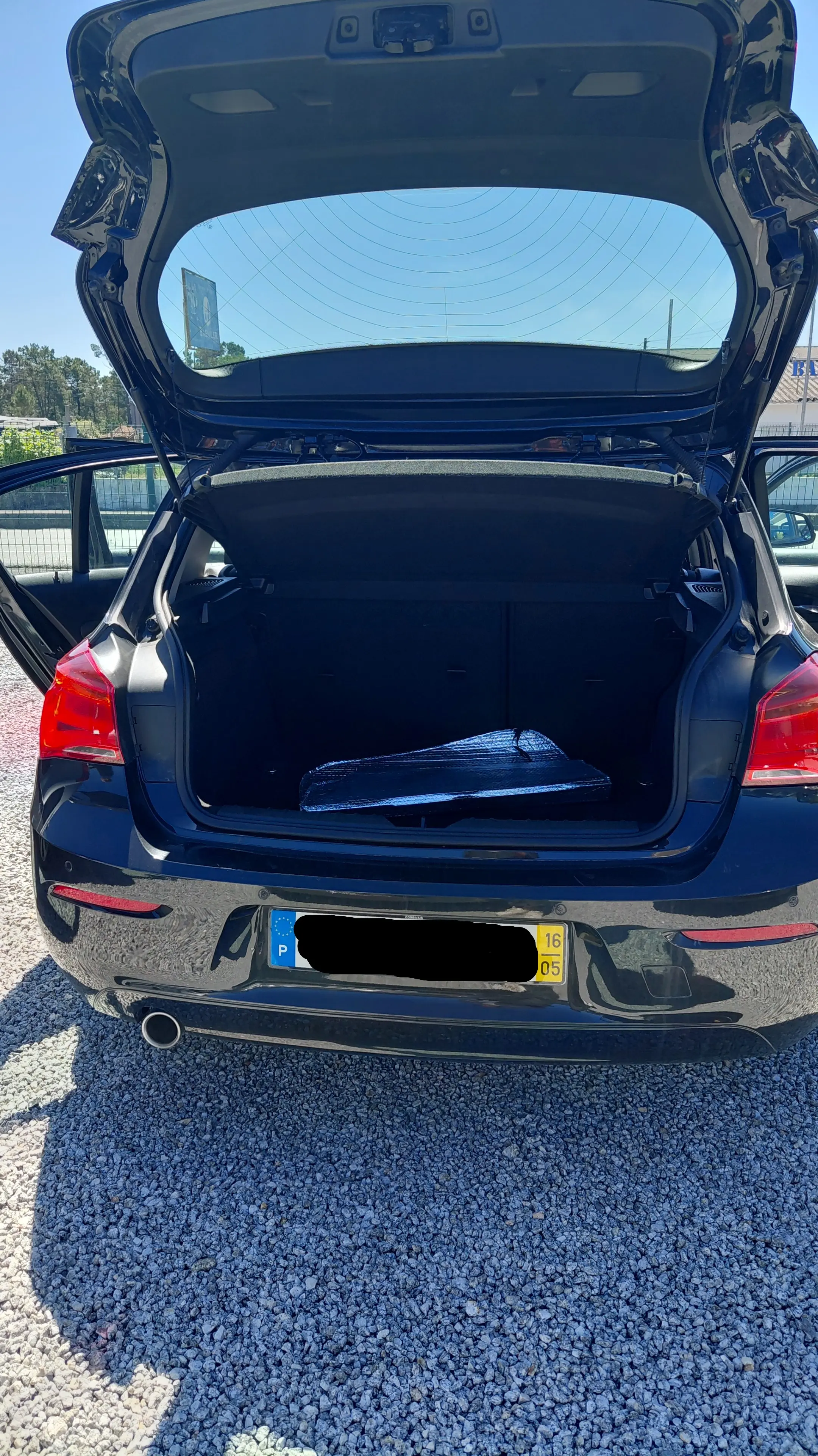 BMW 116d 2016 — foto 6